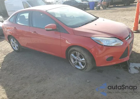 2014 Ford Focus Se z USA, uszkodzony, nr VIN 1FADP3F27EL209433